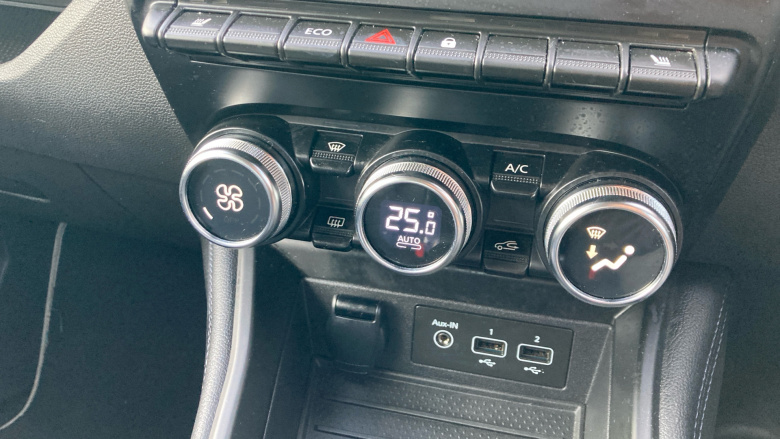 Renault Zoe 100kW i GT Line R135 50kWh Rapid Charge 5dr Auto Electric Hatchback